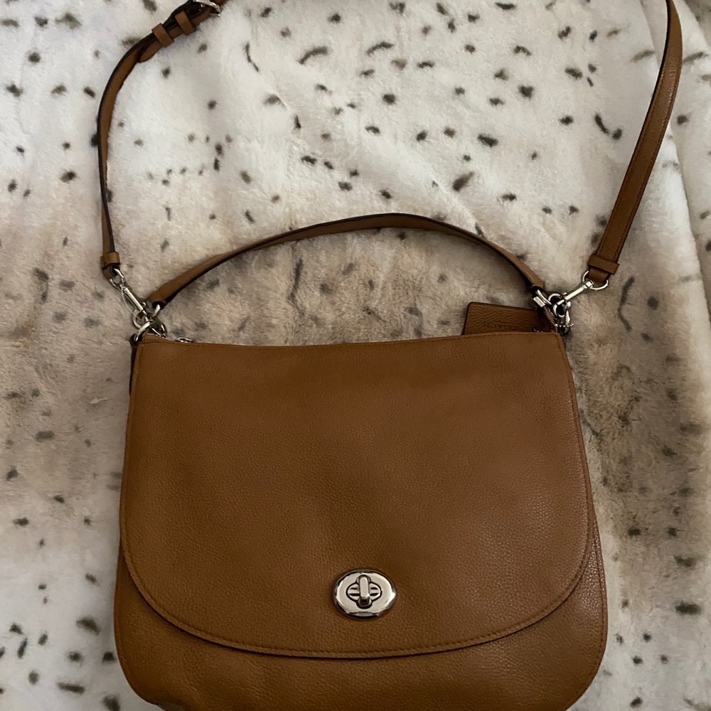 Coach purse - Picture 5 of 6